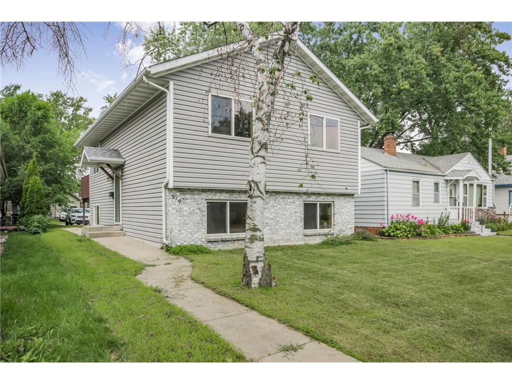 319 25th Avenue N Saint Cloud MN 56303 6765653 image1