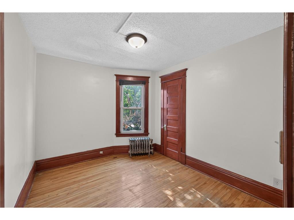 319/321 Aurora Avenue Saint Paul MN 55103 7096441 image15