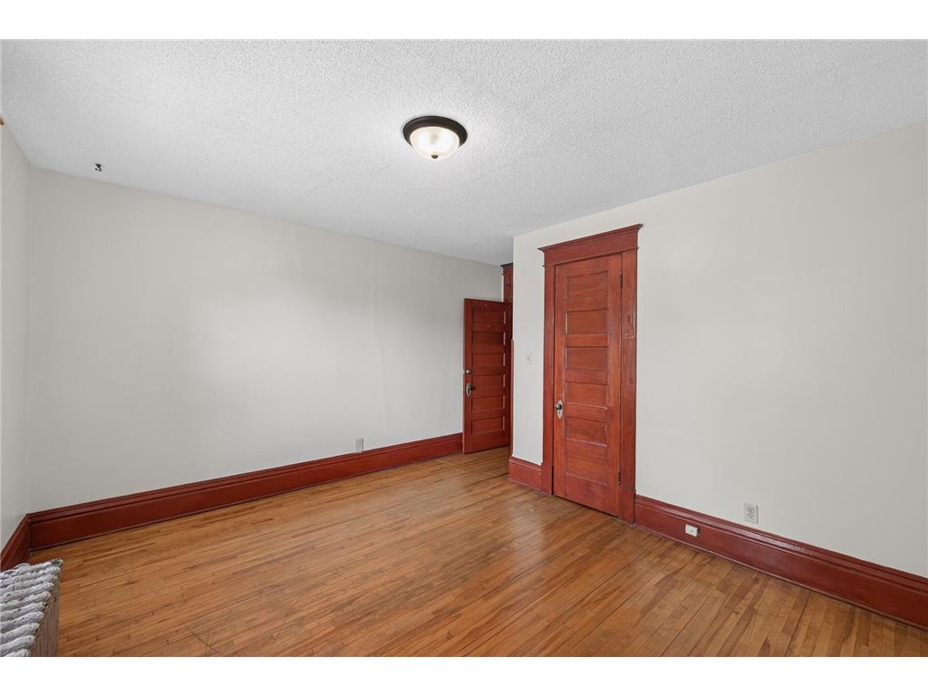 319/321 Aurora Avenue Saint Paul MN 55103 7096441 image17