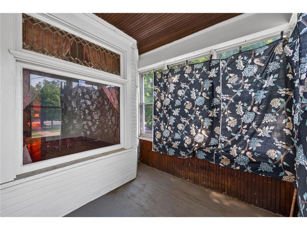 319/321 Aurora Avenue Saint Paul MN 55103 7096441 image22