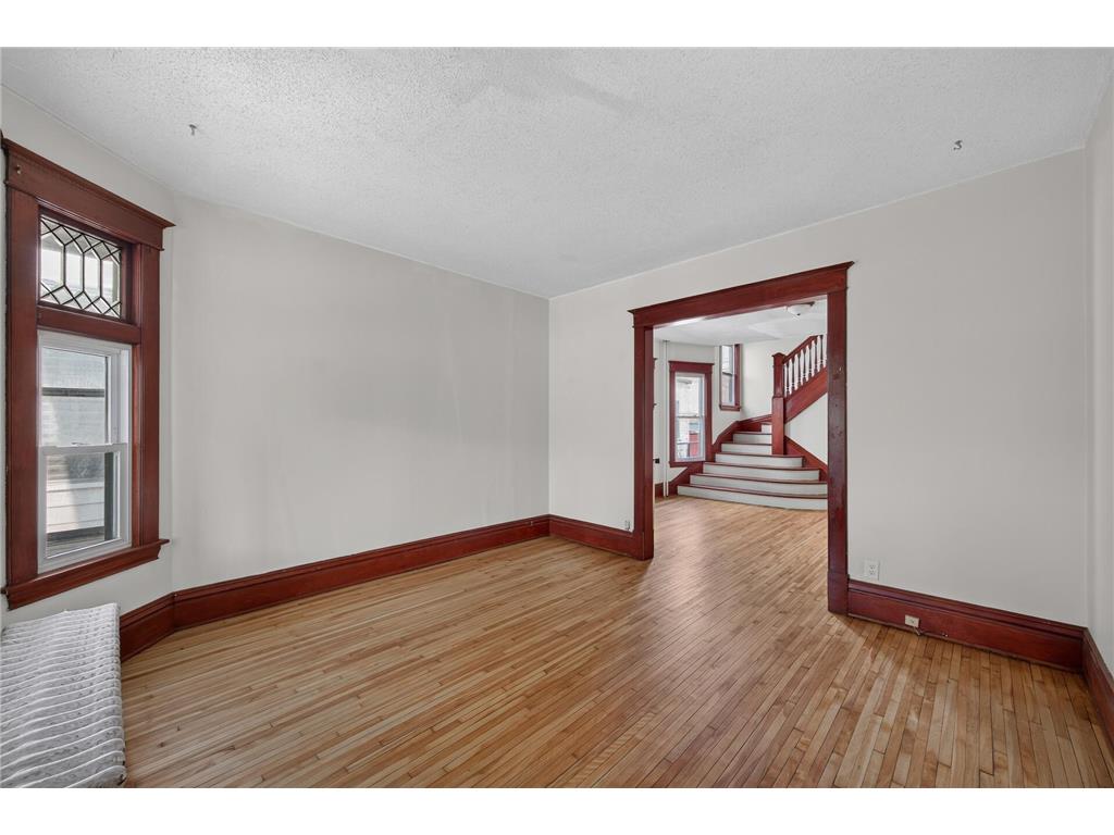 319/321 Aurora Avenue Saint Paul MN 55103 7096441 image25