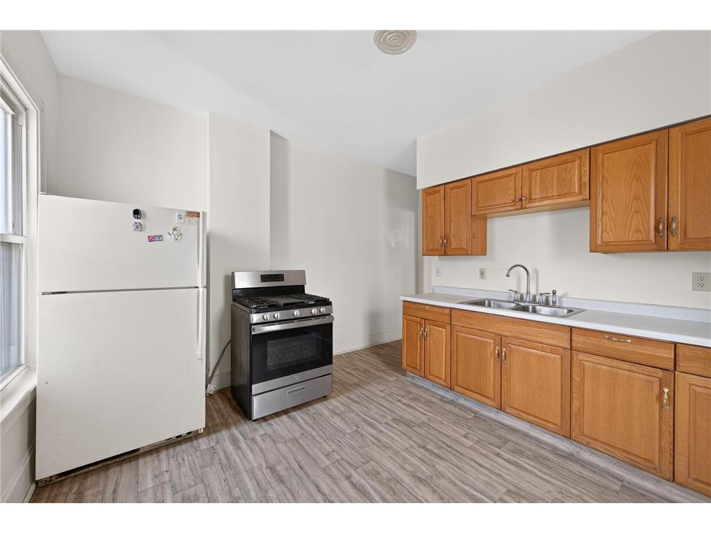 319/321 Aurora Avenue Saint Paul MN 55103 7096441 image30
