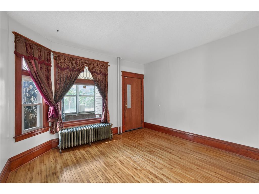 319/321 Aurora Avenue Saint Paul MN 55103 7096441 image8