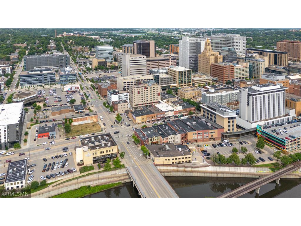 319 - 325 Broadway Avenue S Rochester MN 55902 6757540 image18