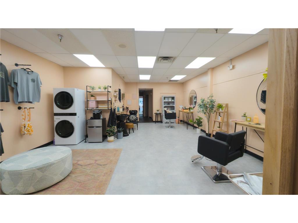 319 - 325 Broadway Avenue S Rochester MN 55902 7087605 image8