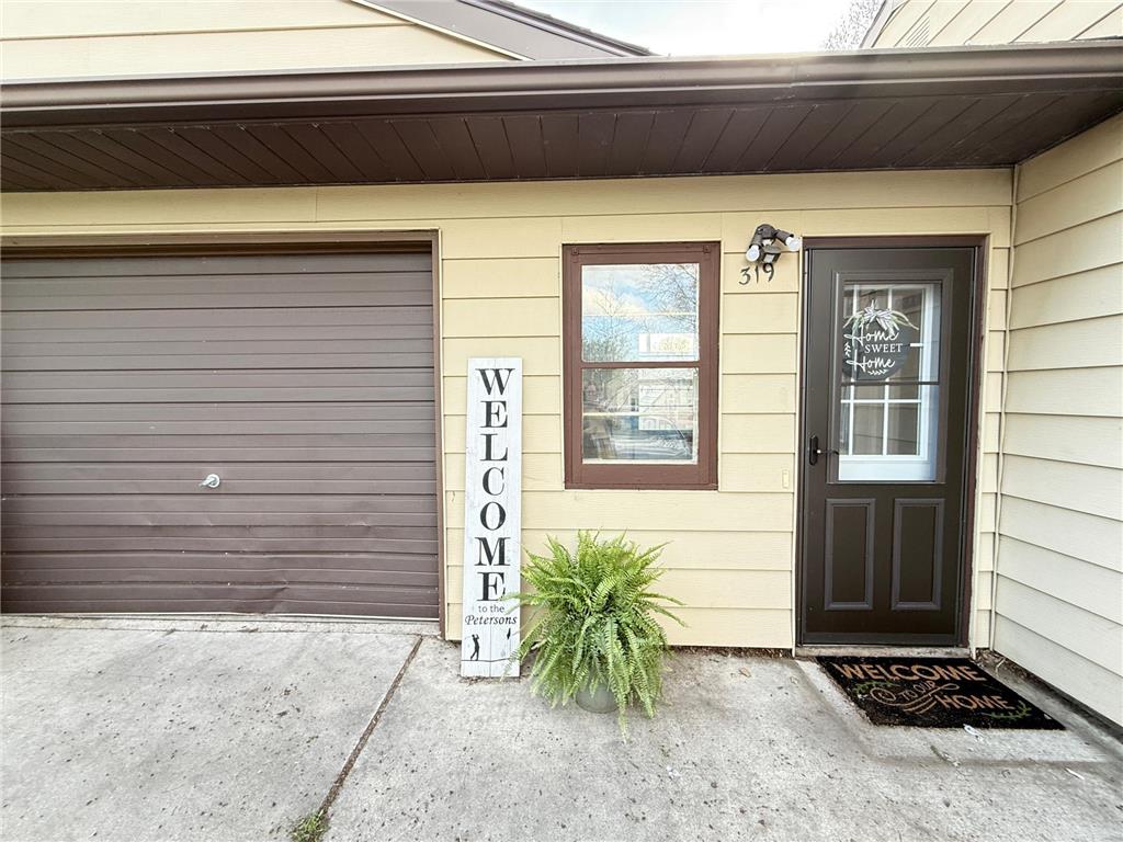 319 3rd Street SW Clara City MN 56222 7064976 image3