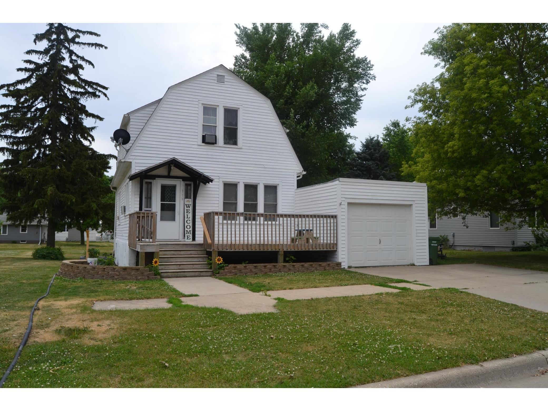 319 8th Street, Brewster, MN 56119 MLS 6014939 Edina Realty