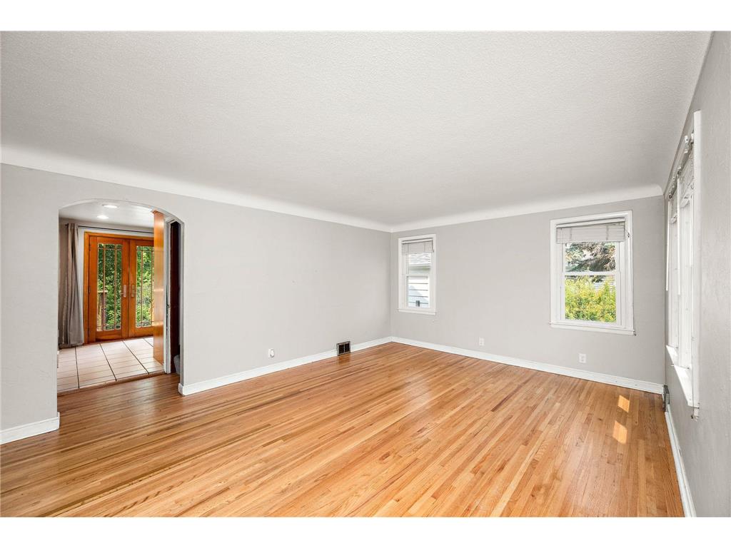 319 Annapolis Street E West Saint Paul MN 55118 7109319 image3