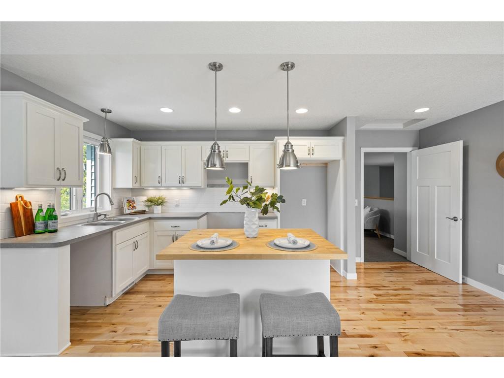 319 Bellwood Avenue Maplewood MN 55117 7063830 image21