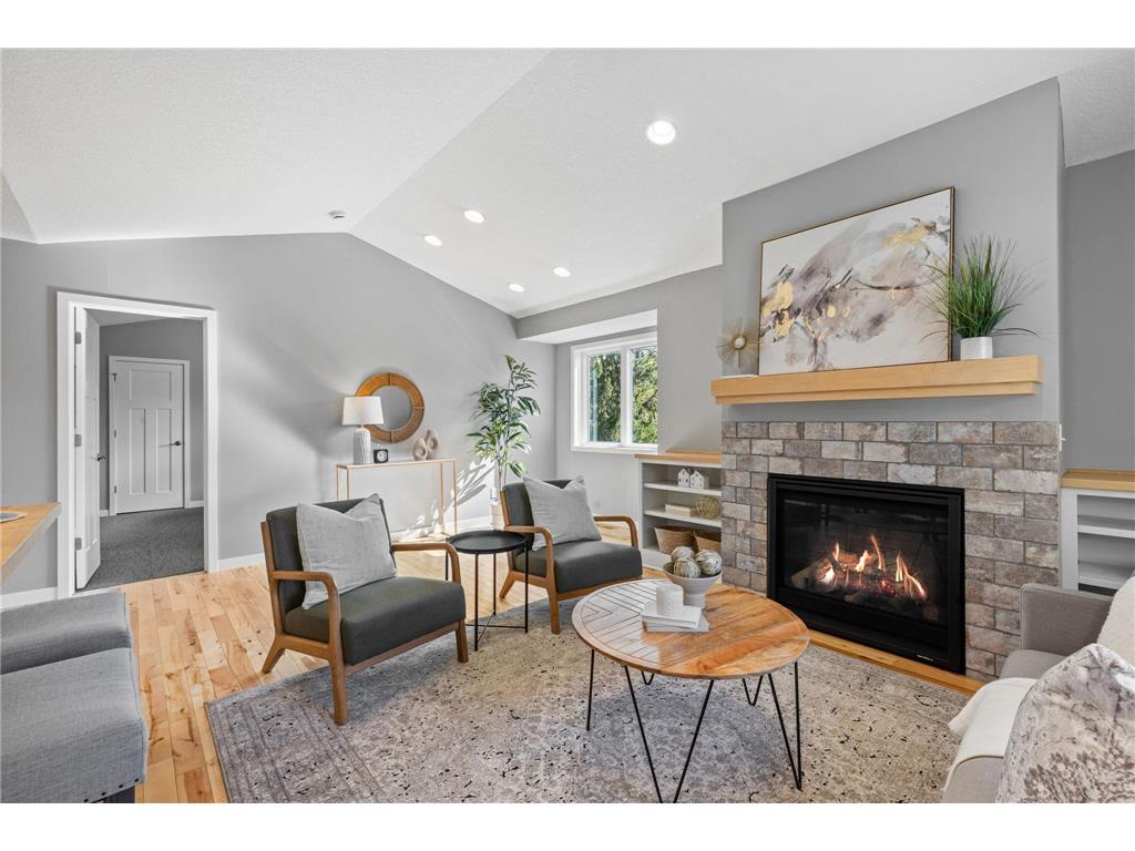 319 Bellwood Avenue Maplewood MN 55117 7063830 image22