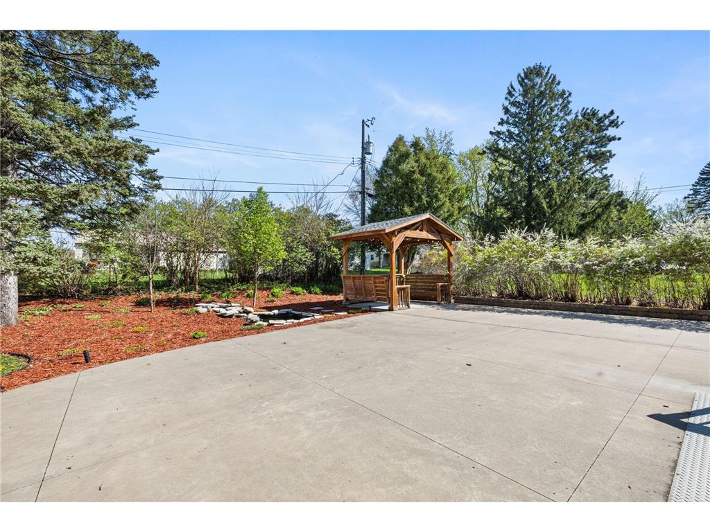 319 Bellwood Avenue Maplewood MN 55117 7063830 image36