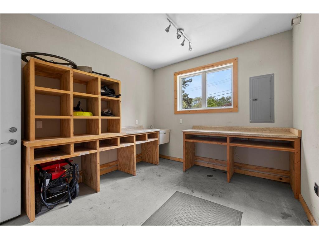 319 Bellwood Avenue Maplewood MN 55117 7063830 image38