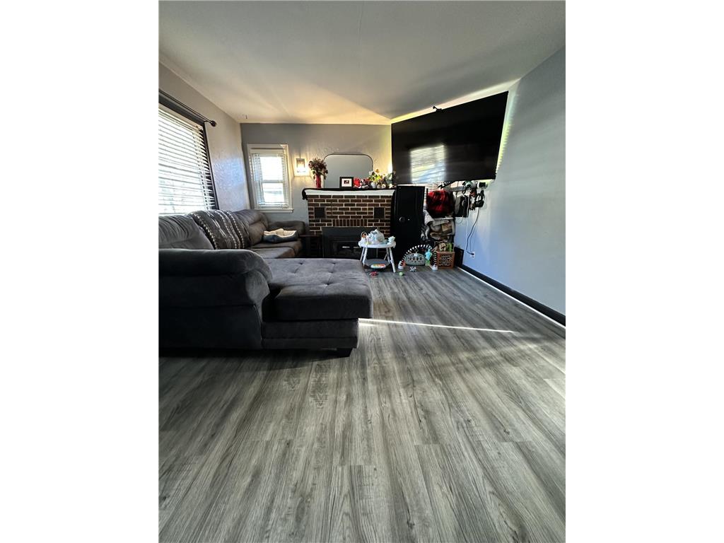 319 Crocker Avenue N Thief River Falls MN 56701 7052887 image2