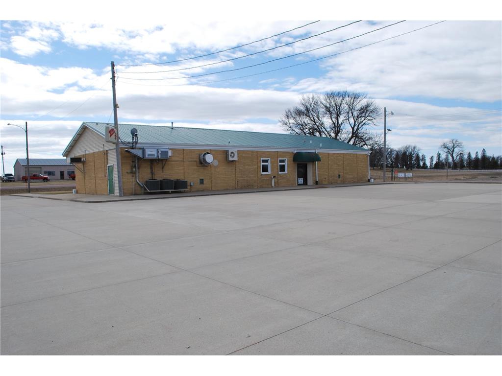 319 Dugan Street S Welcome MN 56181 7016229 image3
