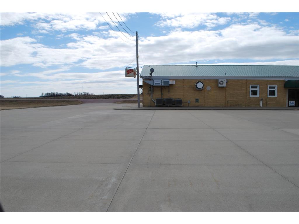 319 Dugan Street S Welcome MN 56181 7016229 image6