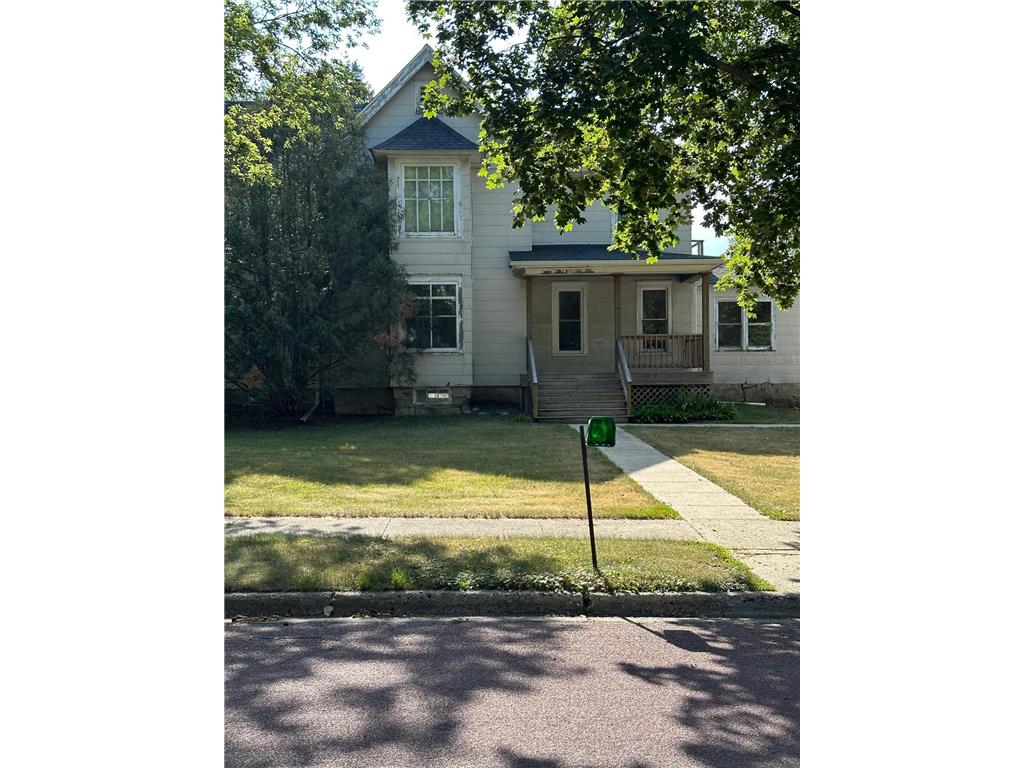 319 E Wyoming Street, Redwood Falls, MN, 56283 MLS 6411792 Edina