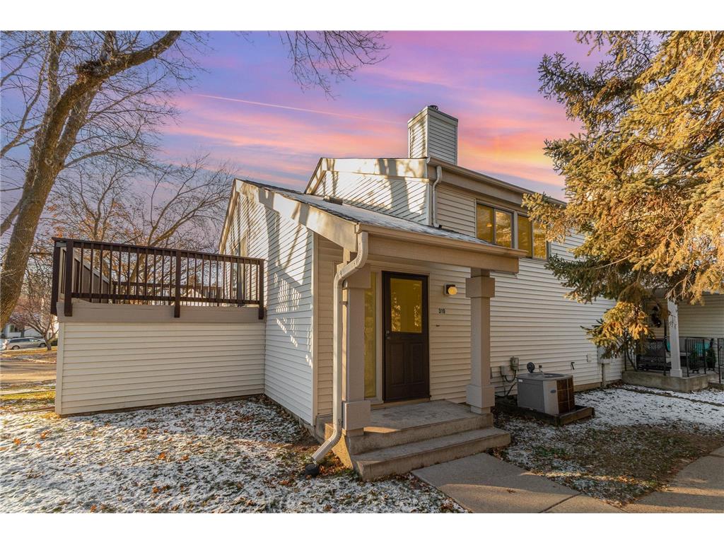 319 Elan Court Woodbury MN 55125 6469102 image1