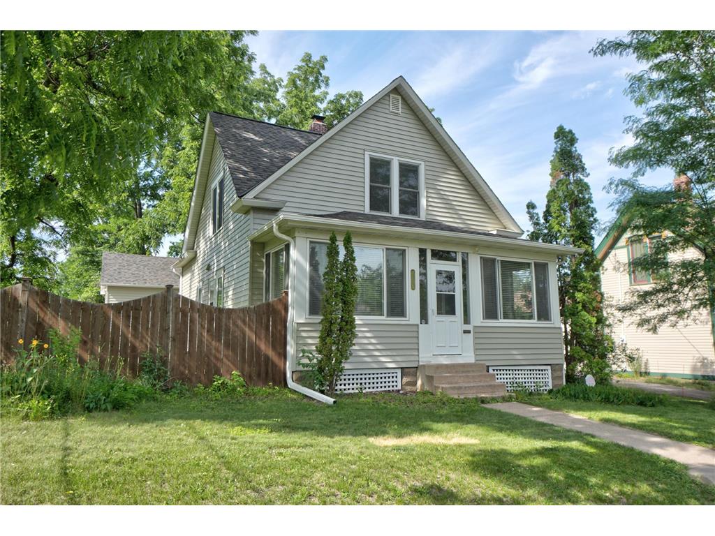 319 Elm Street Hudson WI 54016 6740647 image1