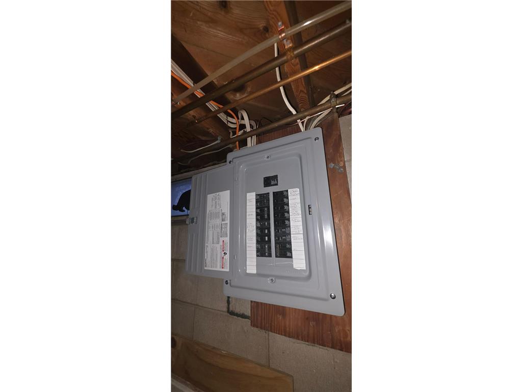 319 Glenn Road Albert Lea MN 56007 6825745 image18