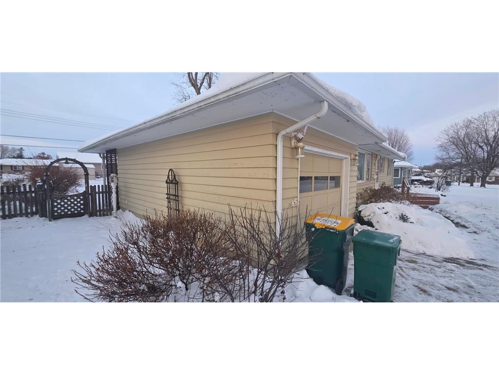 319 Glenn Road Albert Lea MN 56007 6825745 image7