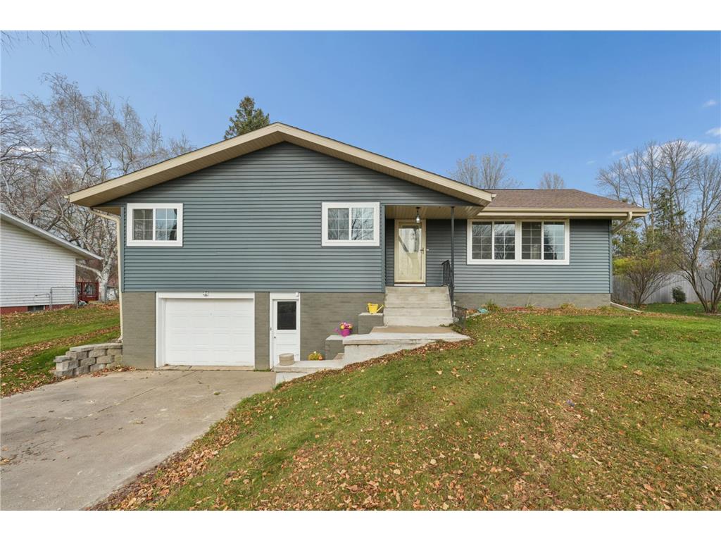 319 Johnson Street Amery WI 54001 6814586 image1