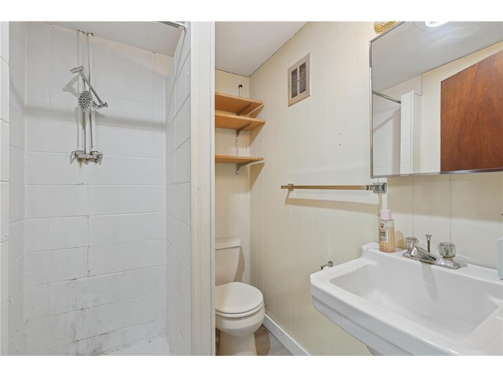 319 Johnson Street Amery WI 54001 6814586 image24