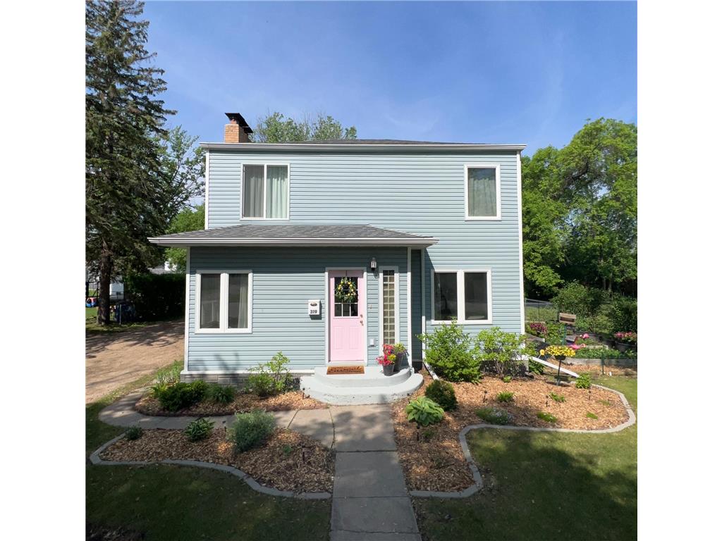 319 Kneale Avenue N Thief River Falls MN 56701 6380538 image1