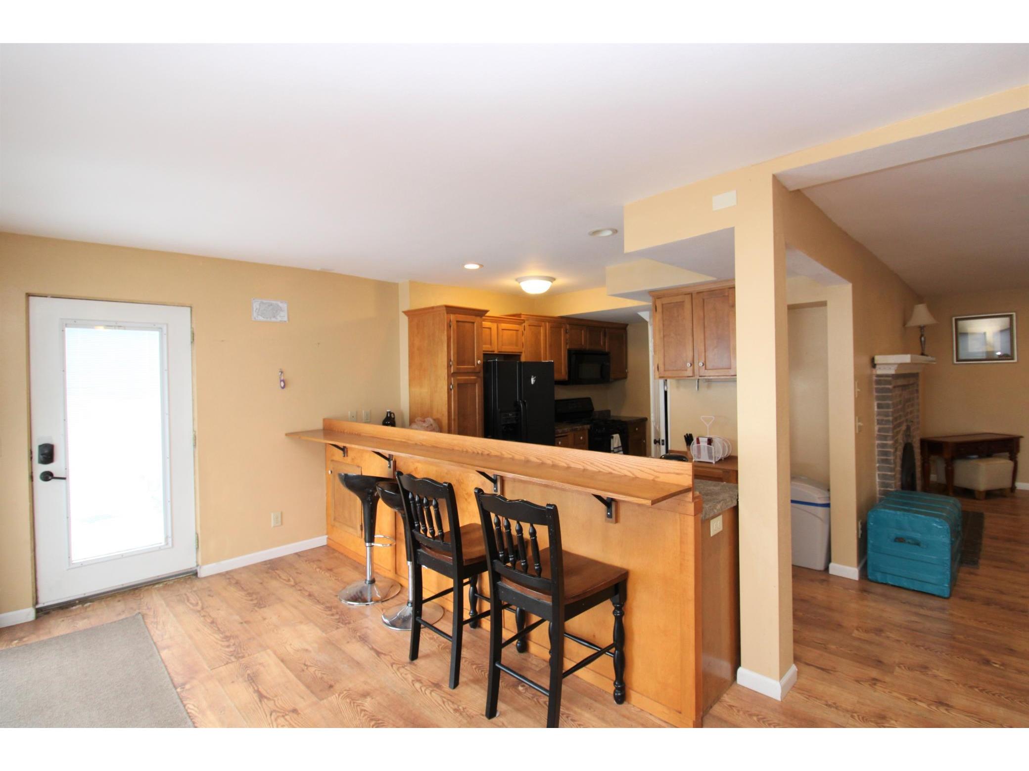 319 Lake Avenue N, Spicer, MN, 56288 MLS 6142032 Edina Realty