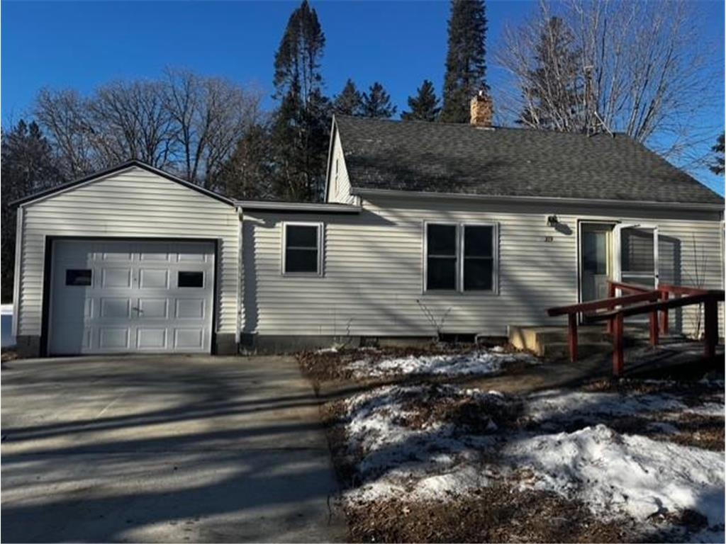 319 N Quincy Street Alexandria MN 56308 6642050 image1