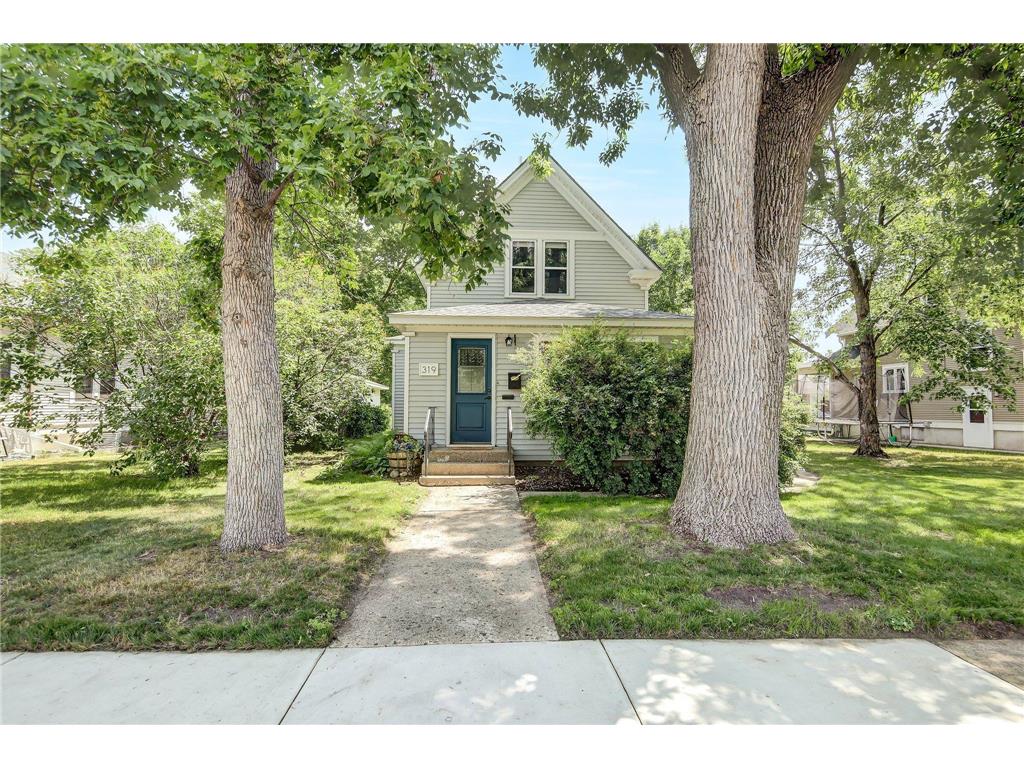 319 S Miller Avenue Litchfield MN 55355 6392361 image1