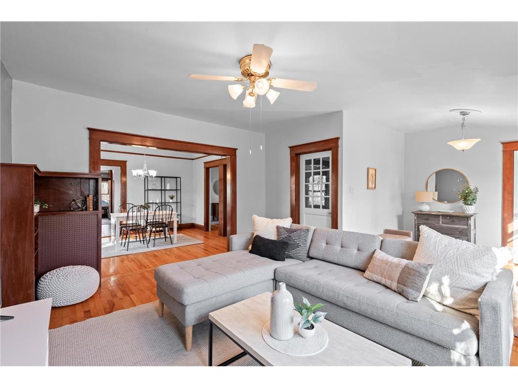 319 Vincent Avenue N #2 Minneapolis MN 55405 6552513 image1