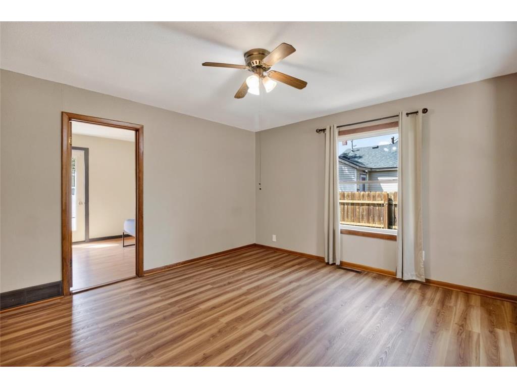 319 W Douglas Avenue Fergus Falls MN 56537 7114353 image10