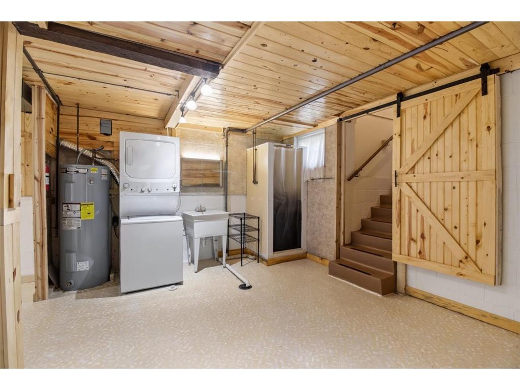 319 W Douglas Avenue Fergus Falls MN 56537 7114353 image22
