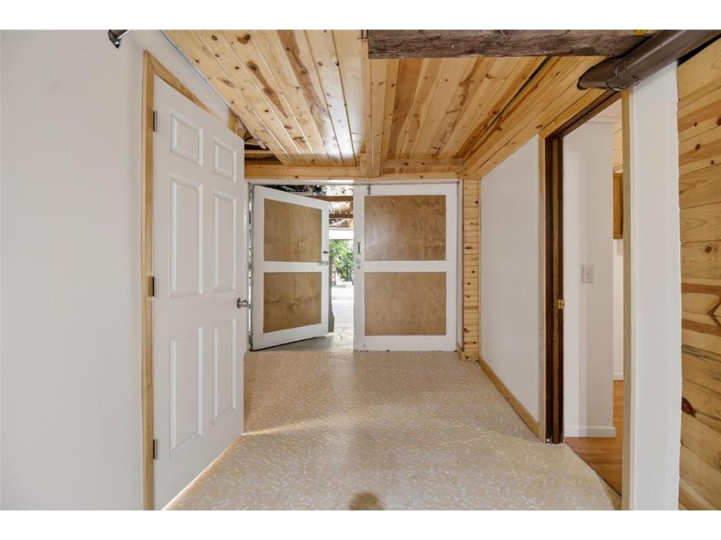 319 W Douglas Avenue Fergus Falls MN 56537 7114353 image25