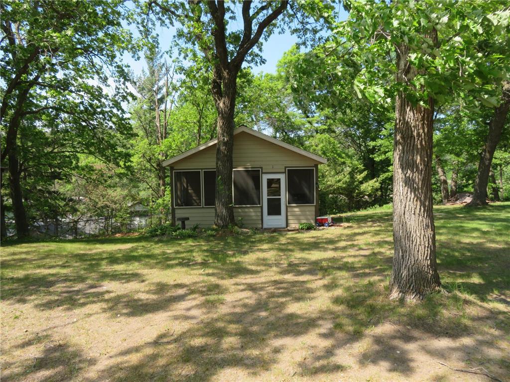 31938 18th Avenue #1 Cushing MN 56443 - FISH TRAP 6378263 image1