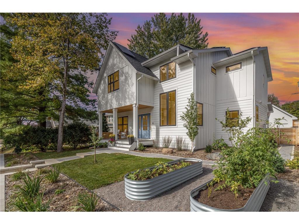 31X Stonebridge Boulevard Saint Paul MN 55105 6803656 image1