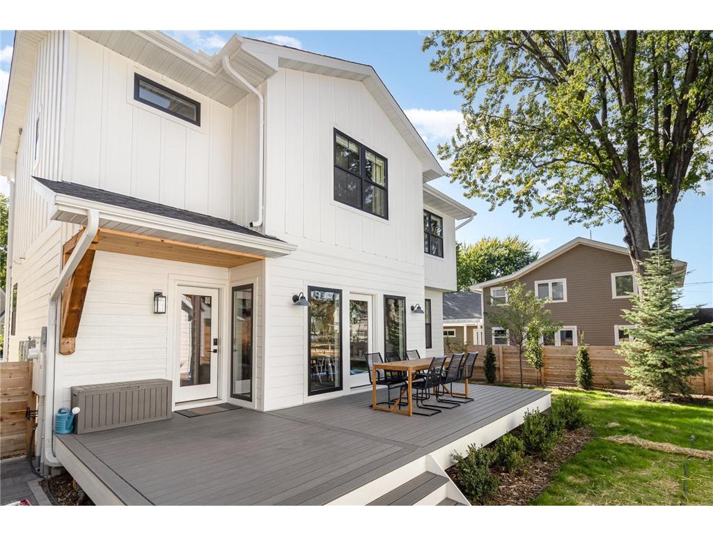 31X Stonebridge Boulevard Saint Paul MN 55105 6803656 image11