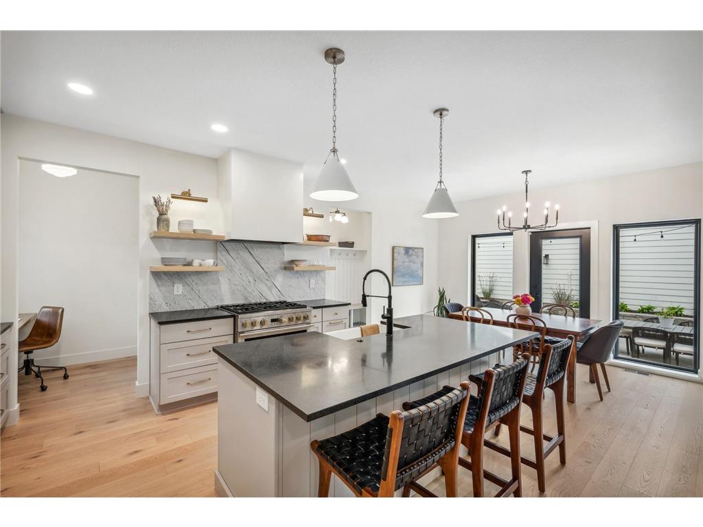 31X Stonebridge Boulevard Saint Paul MN 55105 6803656 image28