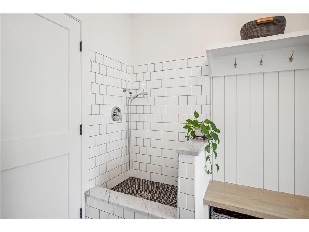 31X Stonebridge Boulevard Saint Paul MN 55105 6803656 image36