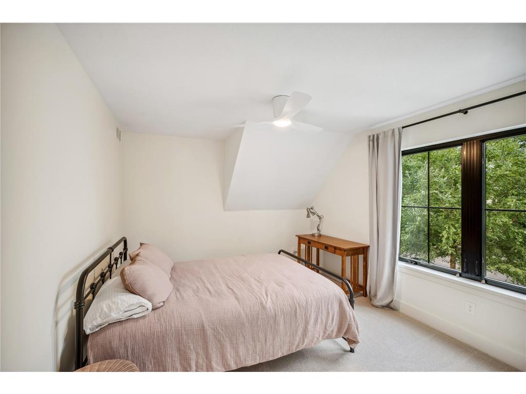 31X Stonebridge Boulevard Saint Paul MN 55105 6803656 image37