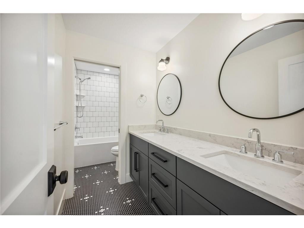 31X Stonebridge Boulevard Saint Paul MN 55105 6803656 image38