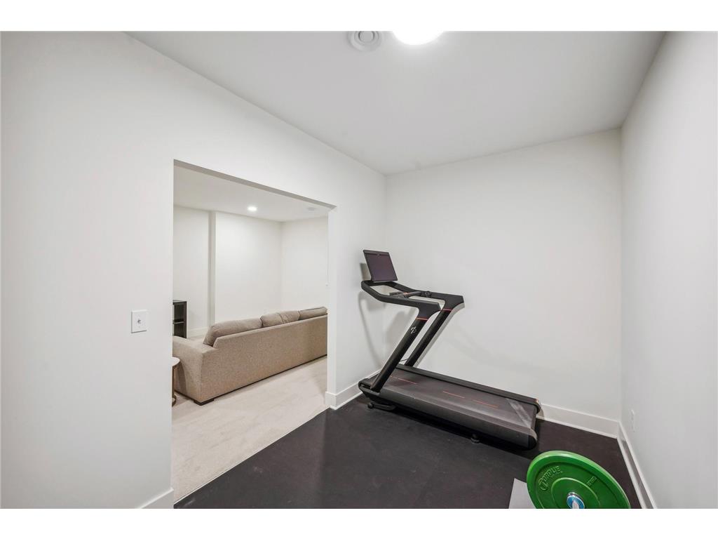 31X Stonebridge Boulevard Saint Paul MN 55105 6803656 image49