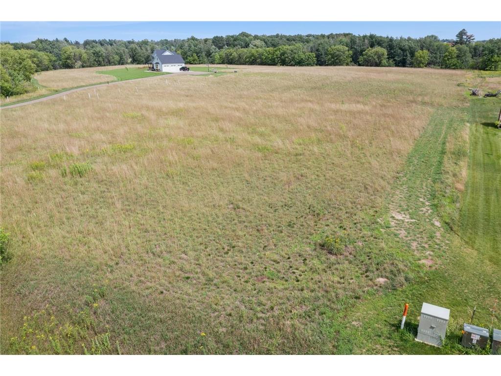 31xxx London Dr NE Cambridge MN 55008 6492431 image1