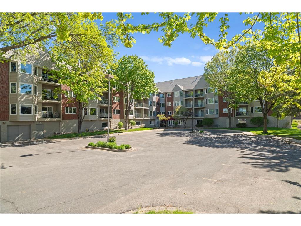 32 11th Avenue S #303 Hopkins MN 55343 7072562 image18