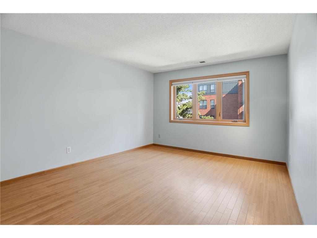 32 11th Avenue S #303 Hopkins MN 55343 7072562 image9