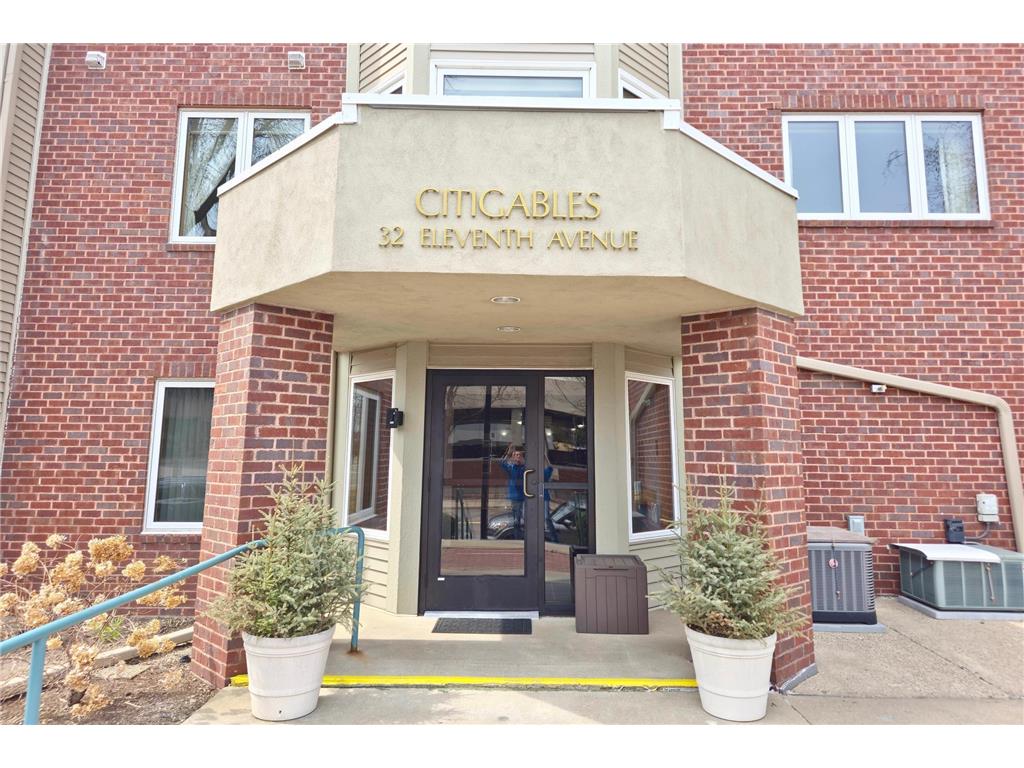 32 11th Avenue S #305 Hopkins MN 55343 6701647 image24