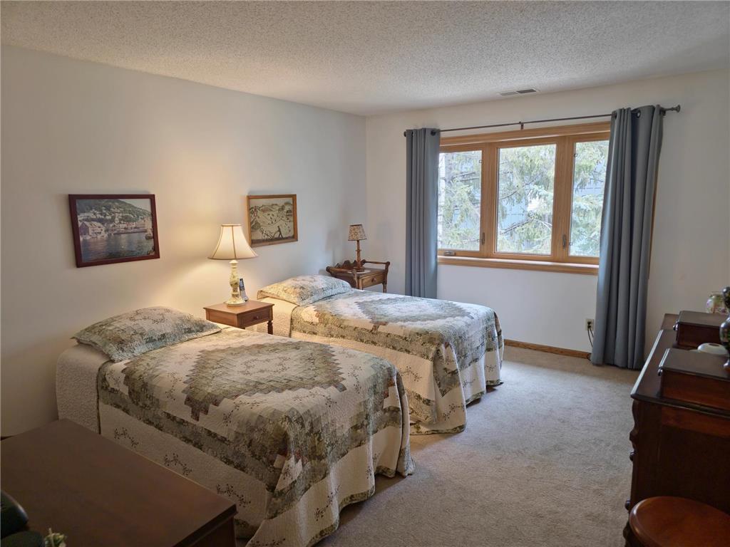 32 11th Avenue S #305 Hopkins MN 55343 6701647 image9