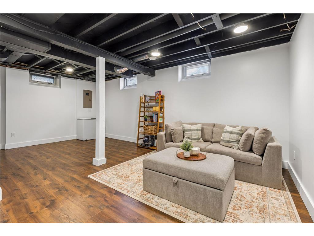 32 17th Avenue S Hopkins MN 55343 7062325 image19