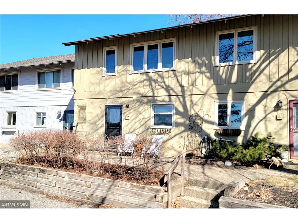 32 Carvers Green Chaska MN 55318 6687785 image1