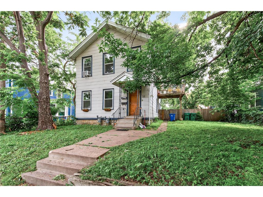 32 Douglas Street Saint Paul MN 55102 6756545 image1